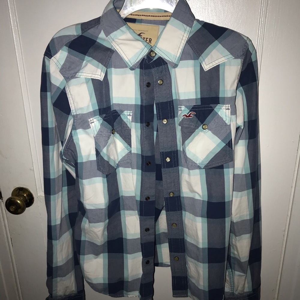 Blue and white button up hollister shirt